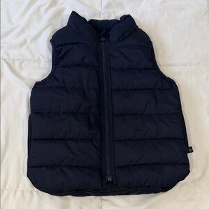 GAP Toddler Quilted Puffer Vest in Navy